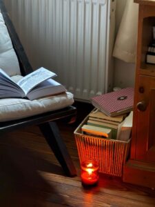 Tips for Creating a Cozy Reading Nook at Home